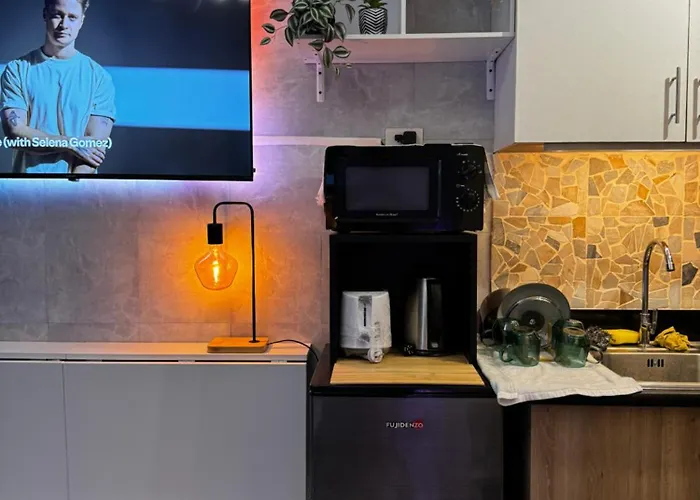 Evergreen Suite- 1 Bed 1 Sofa Bed, Light Sync Tv Apartamento